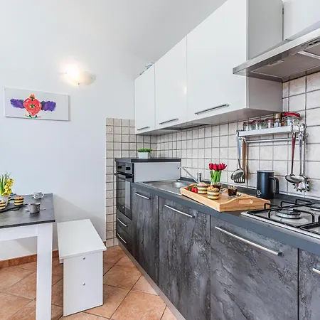 Vhouse - Happy Apartmán Badesi