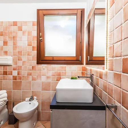 Vhouse - Happy Apartmán Badesi